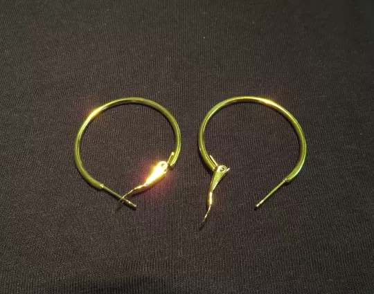 Goldene Creolen Chirurgenstahl