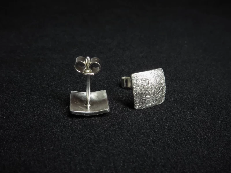 Quadratische Ohrringe Silber